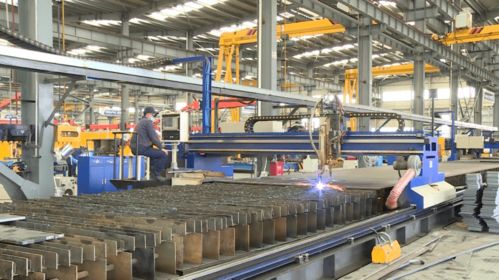 盤(pán)州企業(yè)以煤炭產(chǎn)業(yè)為基，產(chǎn)品輻射西南走向全國(guó)